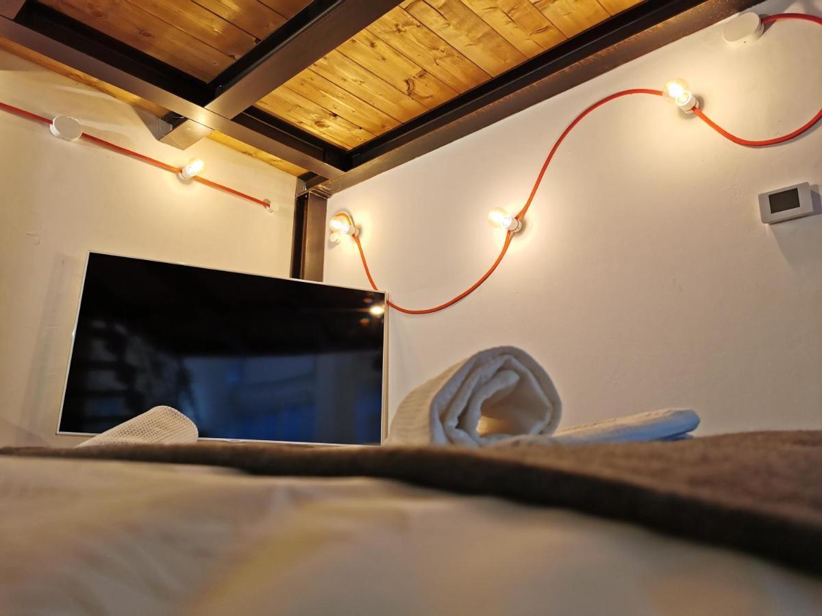 Likehome Milano - Via Scaldasole Loft Ngoại thất bức ảnh